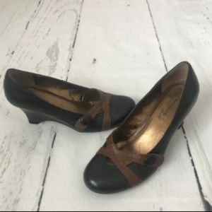 Madeline stuart black brown wedge